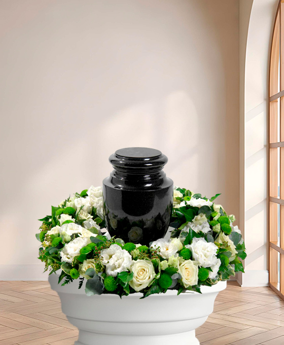 Couronne Lys Blanc — fleurs de deuil livrees a Paris